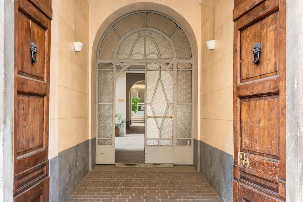La Scala Suite-Luxury Apartment ミラノ エクステリア 写真